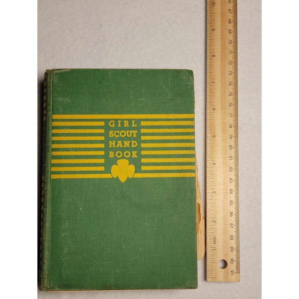 Vintage 1944 Girl Scout‎ Hand Book Hardcover